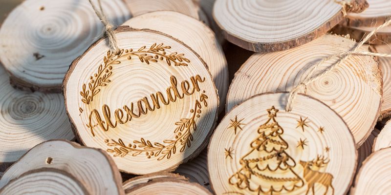 holz-baumscheiben-gravur8B5D79FB-EE3B-5097-ADE4-4D644360B3DF.jpg
